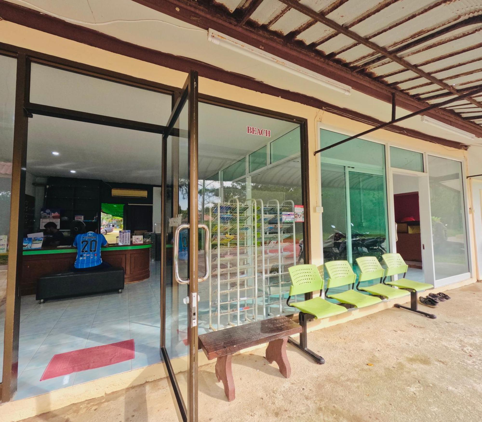 兰塔岛棕榈海滩度假酒店 Ko Lanta 外观 照片